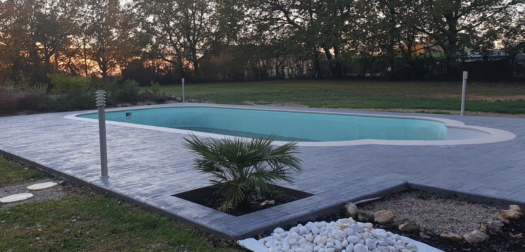 Aménagement extérieur et piscine