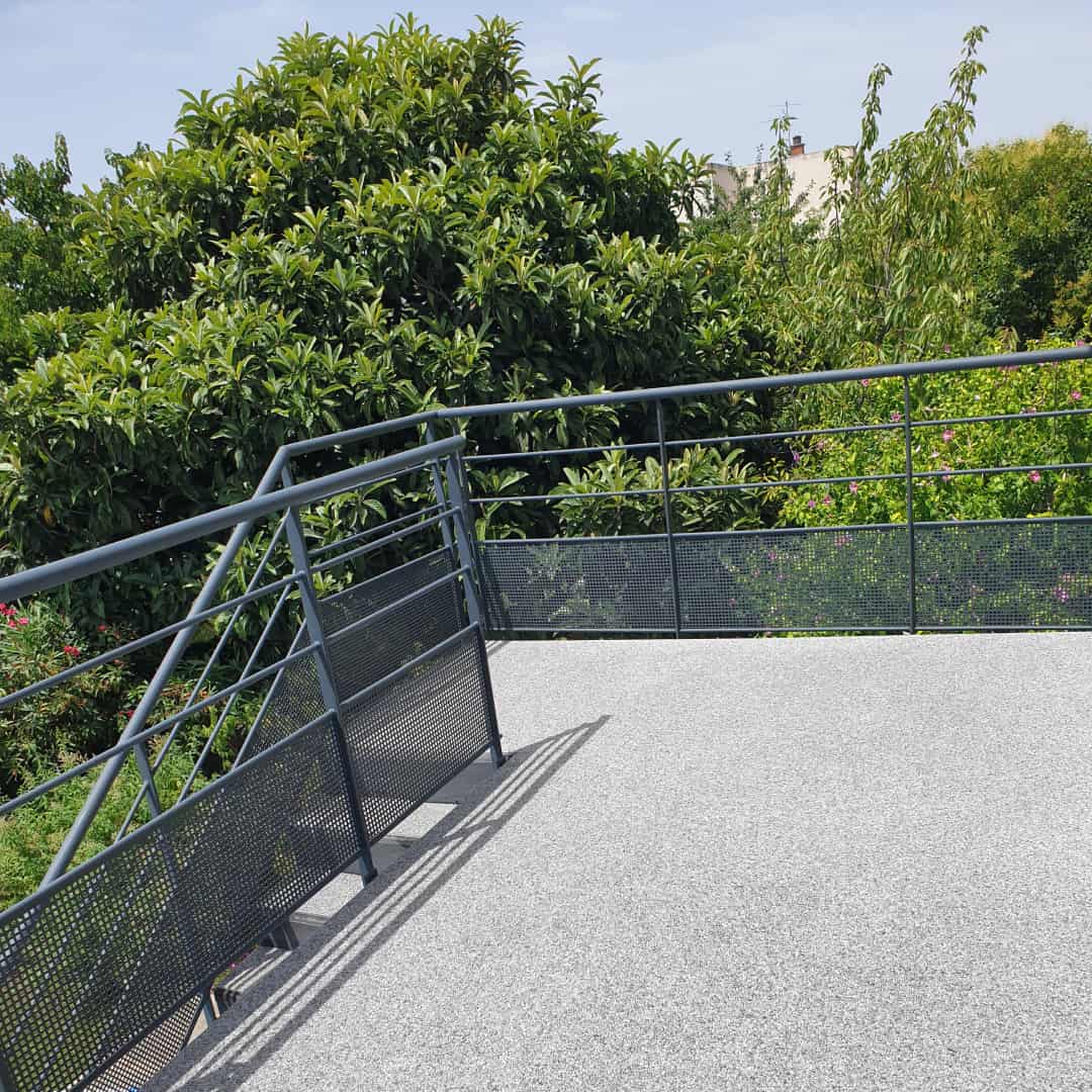 Vue après les travaux de rénovation de la terrasse de la maison de nos clients située à Toulouse MInimes